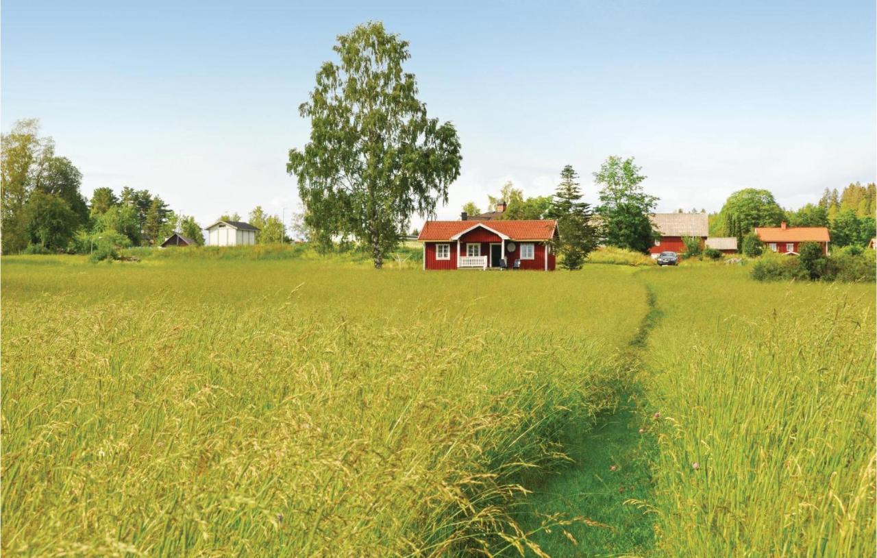 Stunning home in Gunnarskog w/ 2 Bedrooms Eksteriør bilde